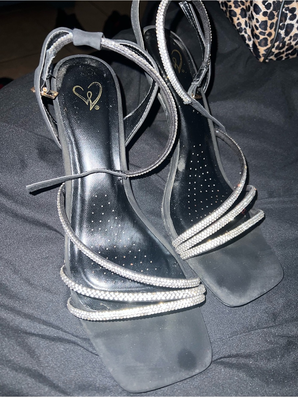 Windsor Women's Black Strappy Rhinestone Sandals